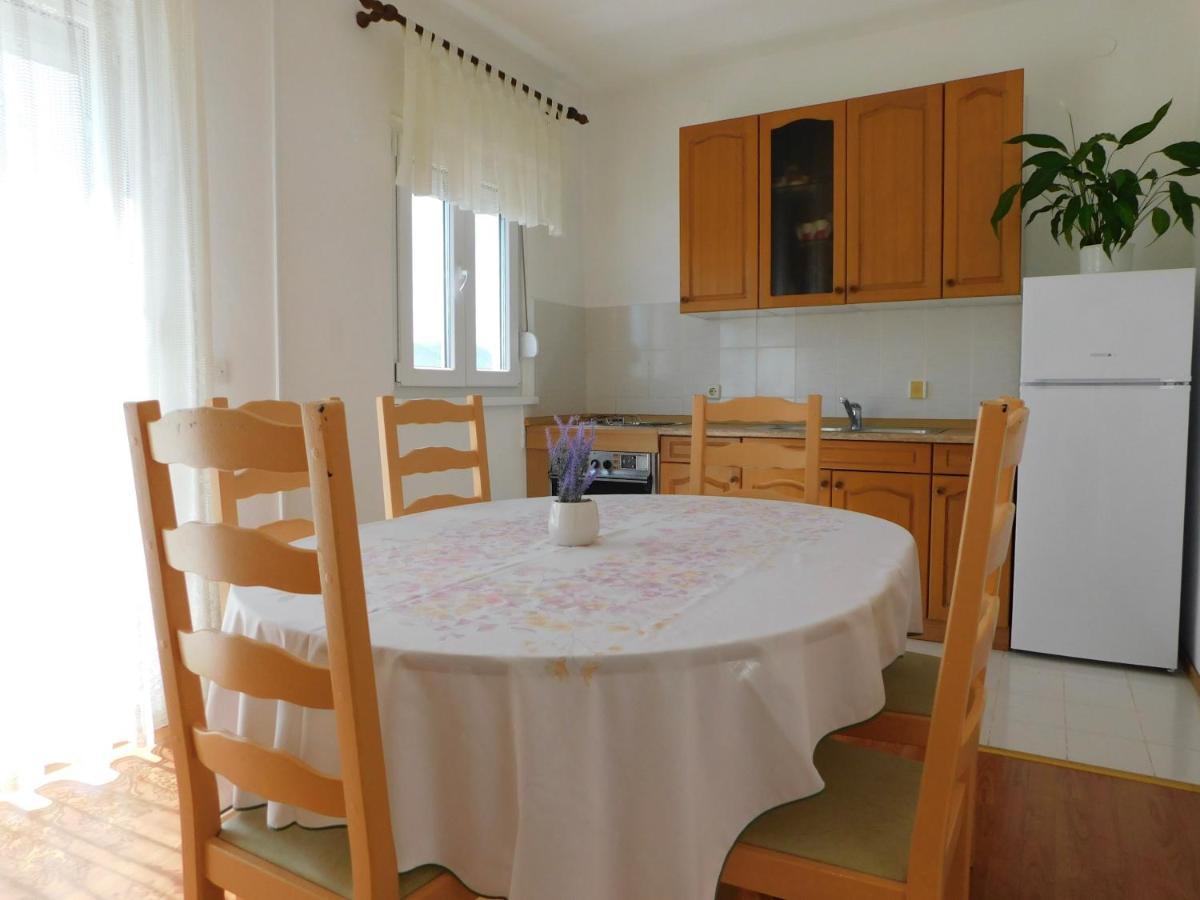 Apartmani Salus Pag Town Εξωτερικό φωτογραφία