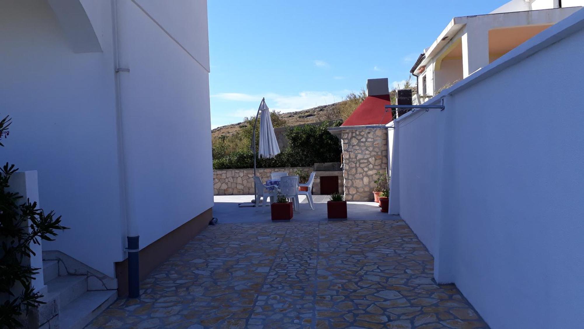 Apartmani Salus Pag Town Εξωτερικό φωτογραφία